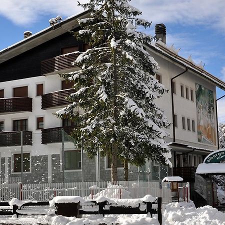 Residence Biancaneve Aprica Eksteriør bilde