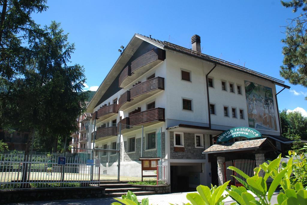 Residence Biancaneve Aprica Eksteriør bilde